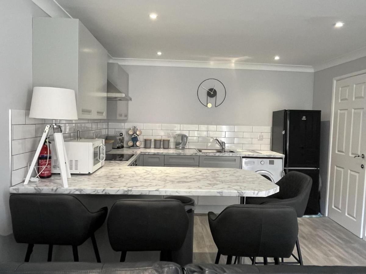 Captivating 2-Bed Villa In Millendreath Near Looe Exterior foto